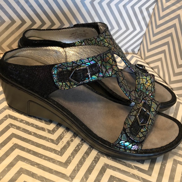 Alegria Shoes - Alegria LAR-372 size 40 New
